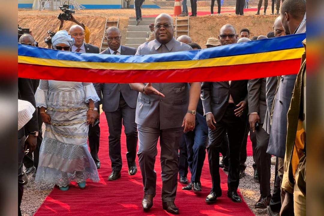 Le président de la République à l'usine de captage d'eau de Lemba-Imbu
