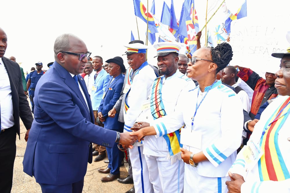Le 1er ministre Sama Lukonde à l’aéroport de Bipemba
