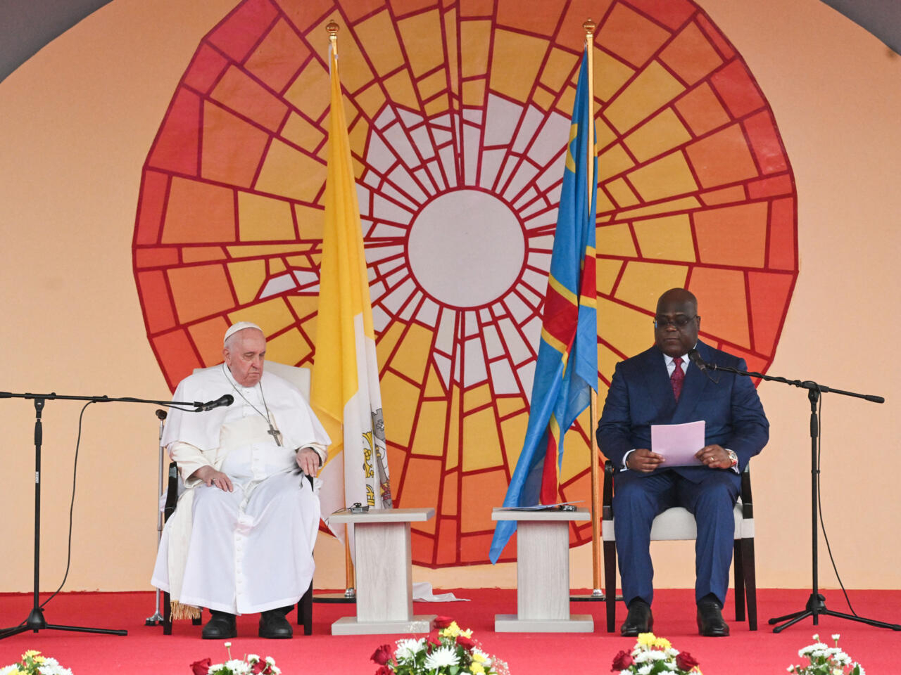 Mot de bienvenue du président Tshisekedi au pape François à Kinshasa