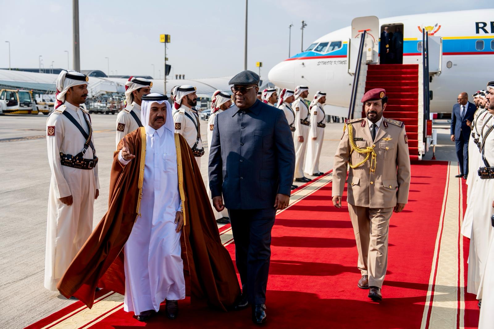 Le président Félix Tshisekedi à sa descente d’avion à Doha (Qatar)