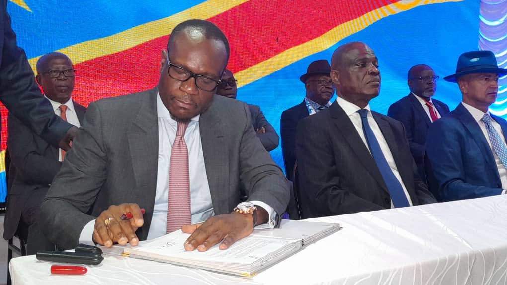 Delly Sessanga, Martin Fayulu et Moïse Katumbi, opposés à la révision ou changement de la constitution