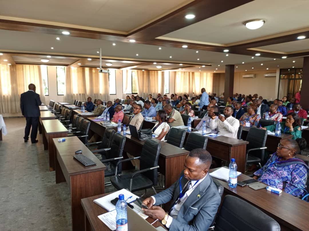 Les participants au séminaire sur la production des états financiers