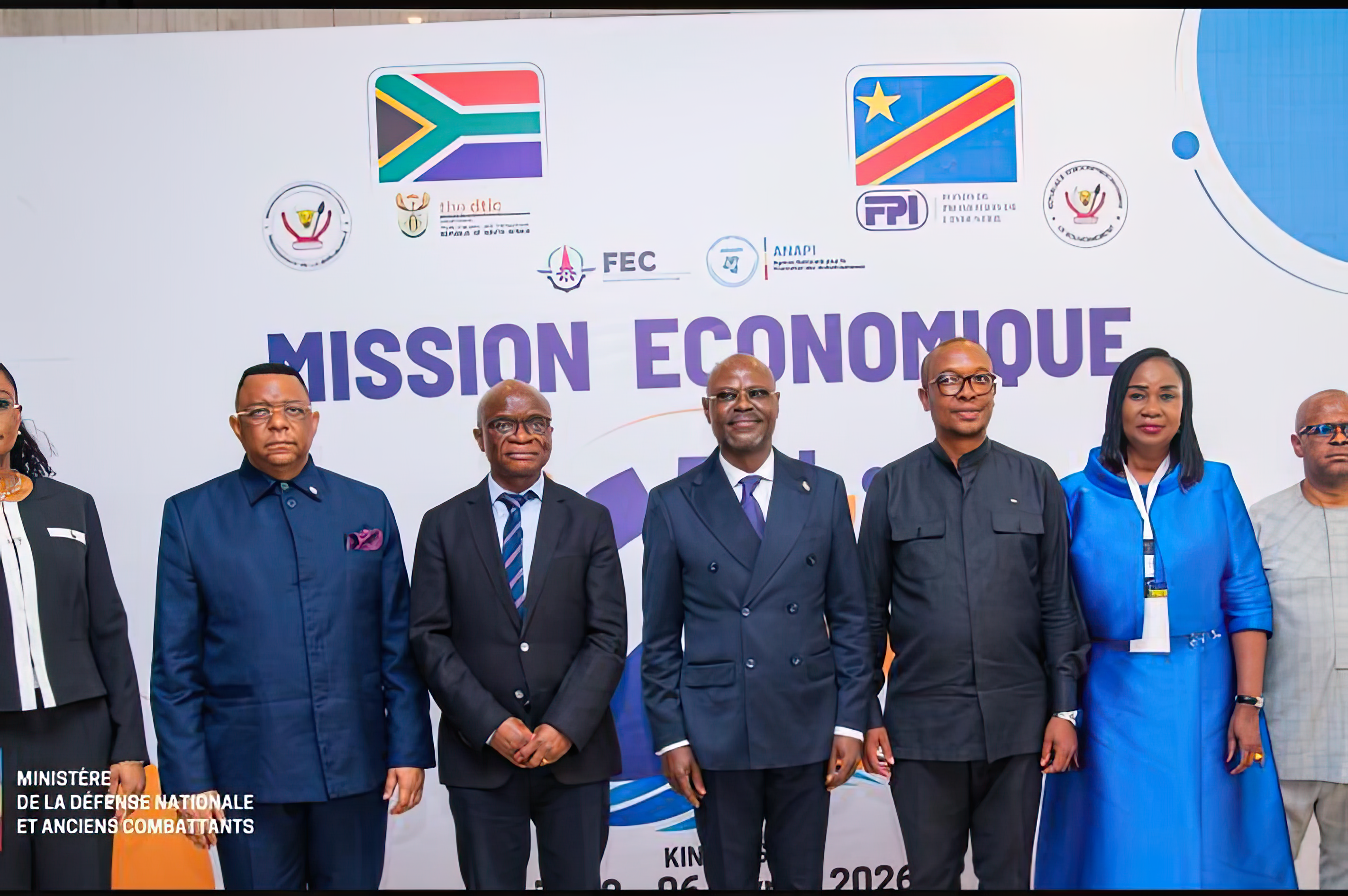 Participants au forum économique