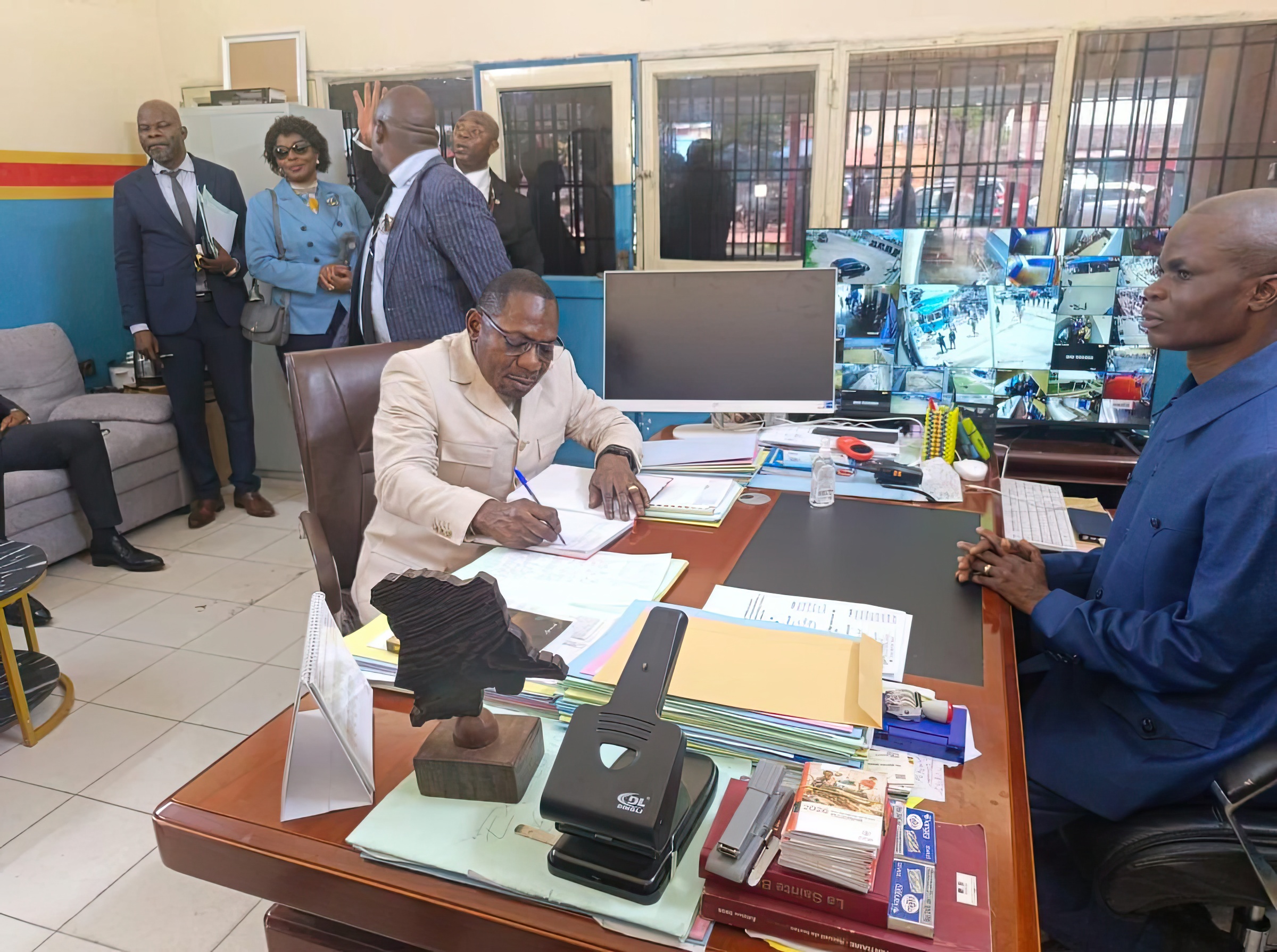 Firmin Mvonde en visite d’inspection à la prison de Makala