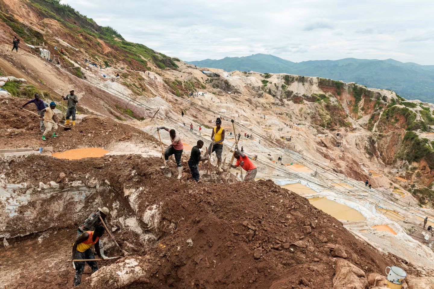La mine de Rubaya après l’éboulement.