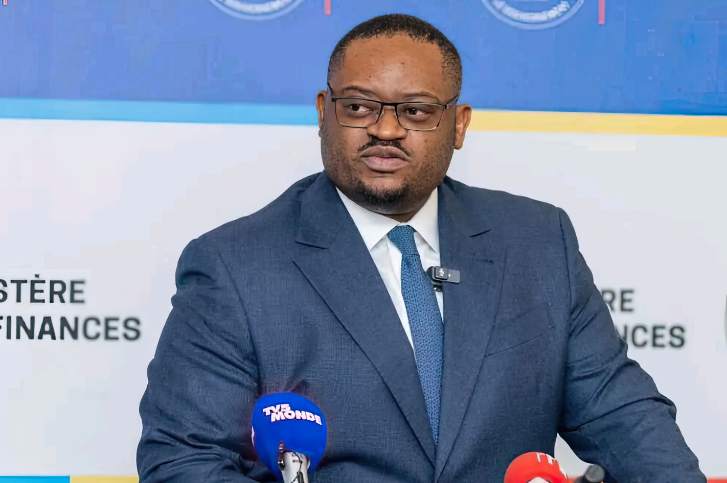Le ministre des Finances Doudou Fwamba