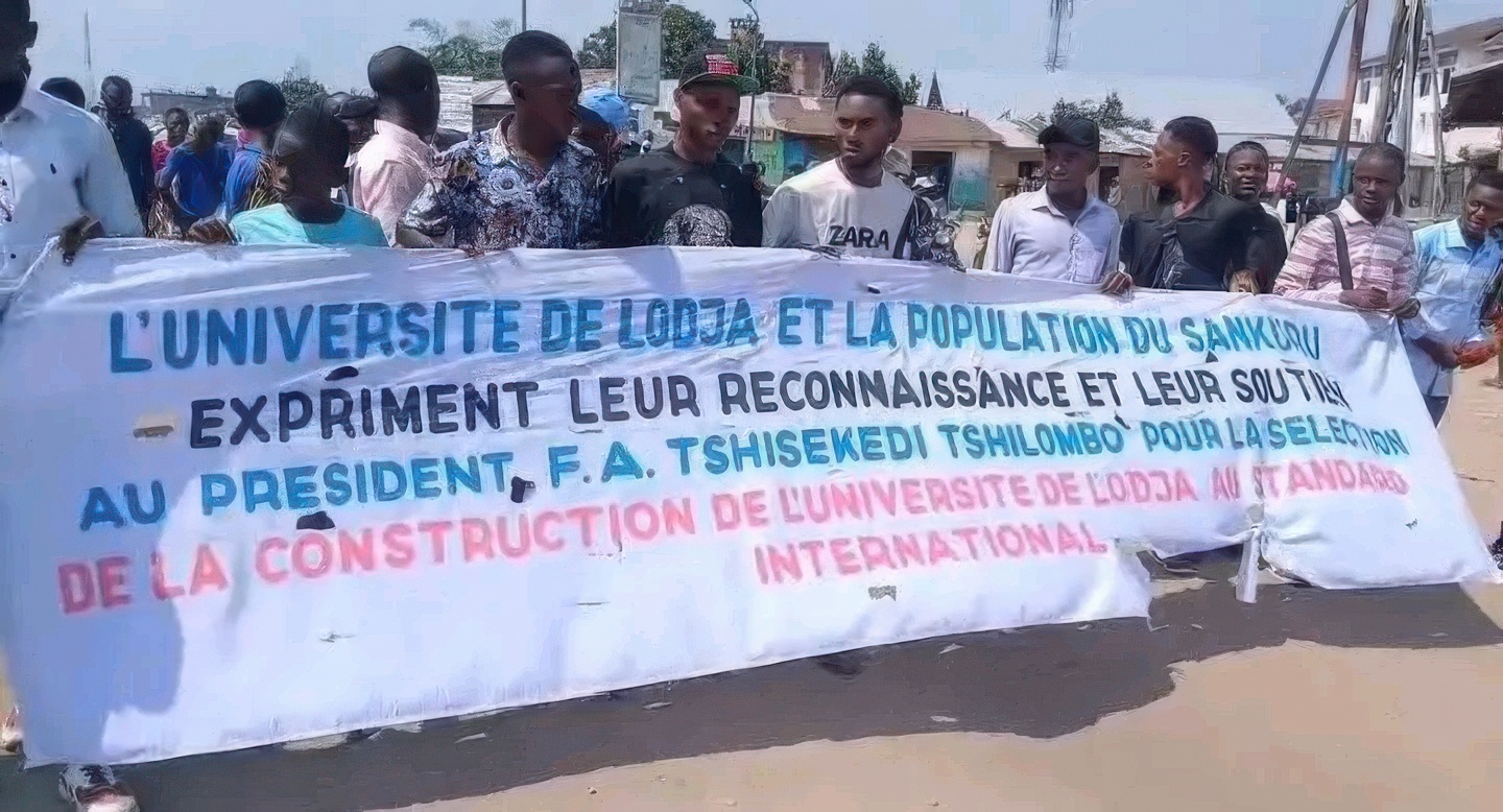 Manifestation de soutien au chef de l’Etat par les étudiants de l’UNILOD