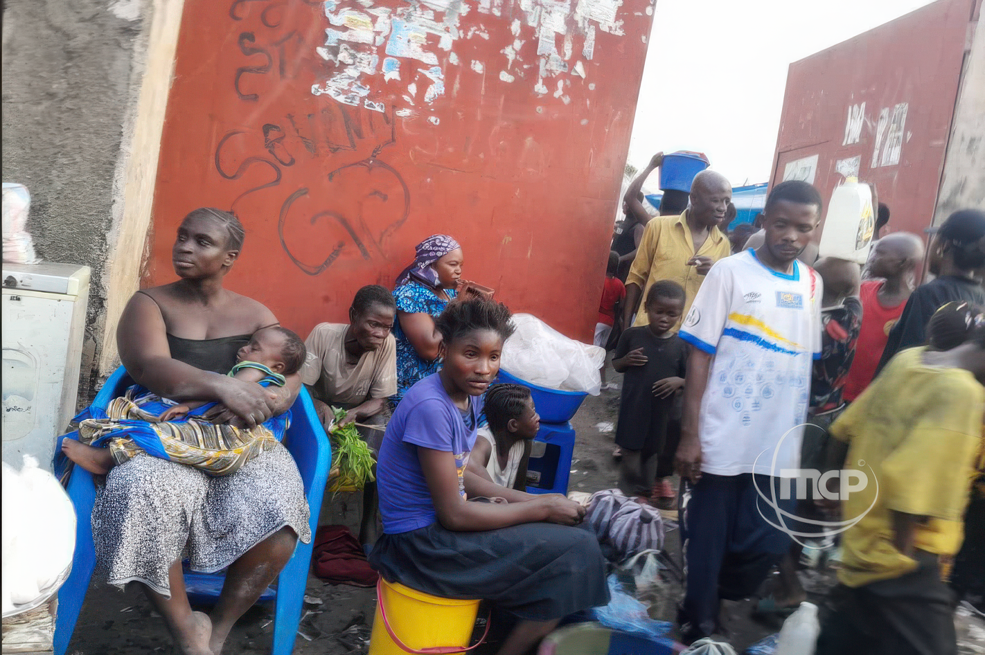 Des squatters de Pakadjuma de retour.