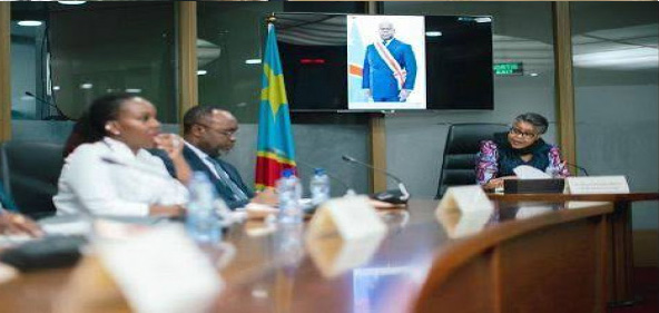 Judith Suminwa et le représentant de la BM Albert Zeufack
