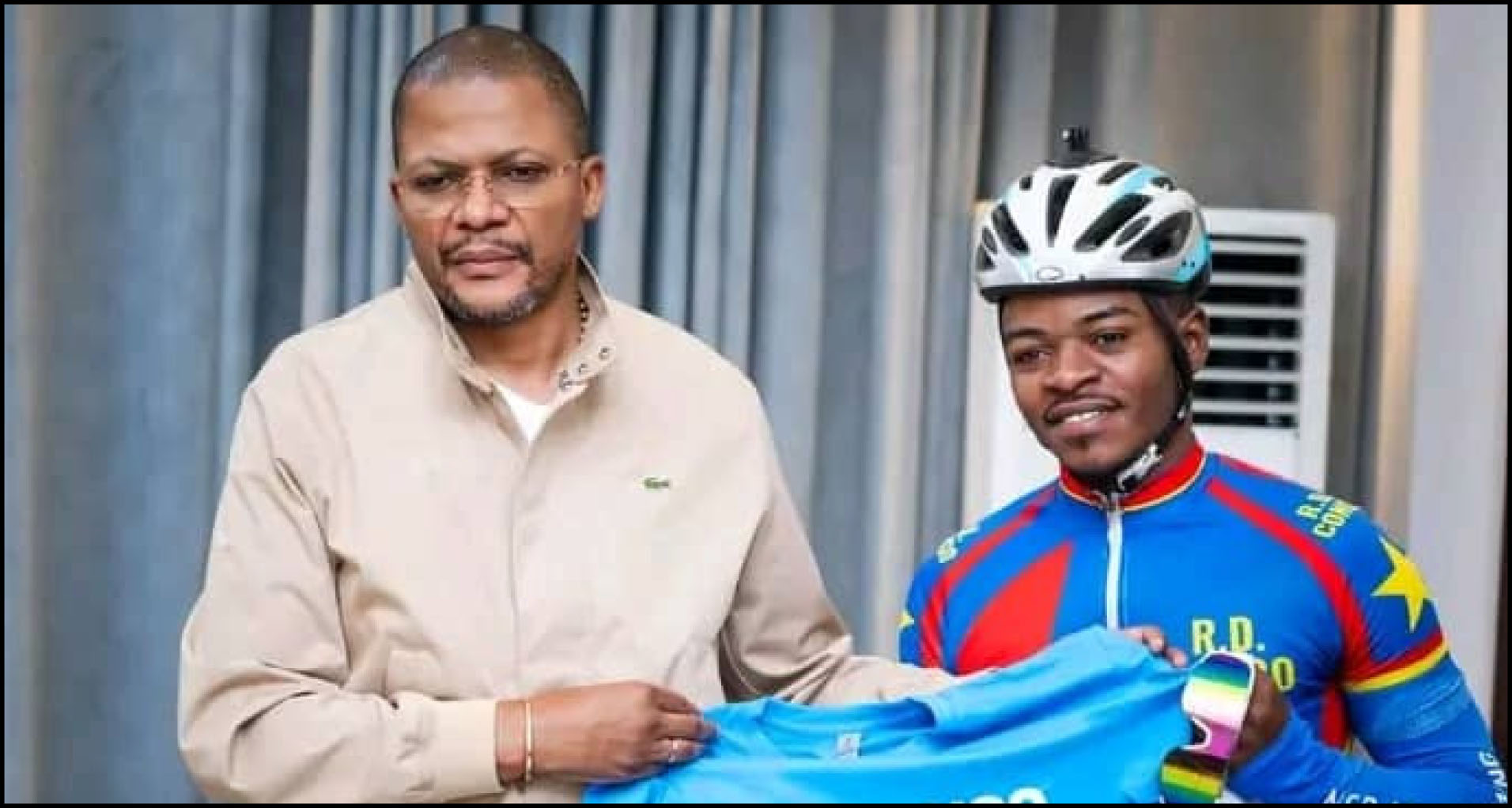 Le ministre Didier Budimbu et Miguel Masaisai.