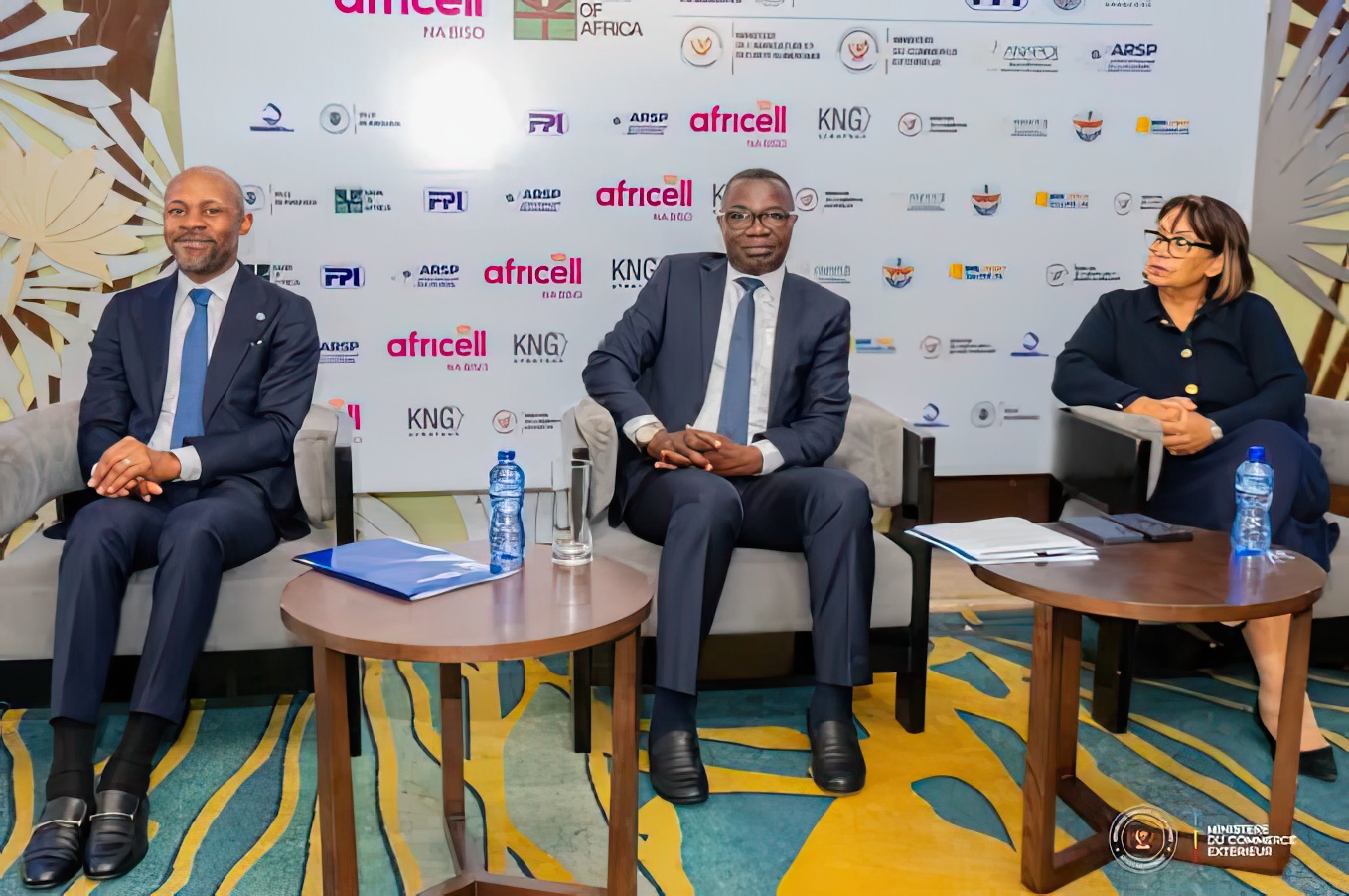 Les ministres Patrick Muyaya (Médias), Julien Paluku (Commerce) et Sandip Verma au Forum économique UK-RDC.